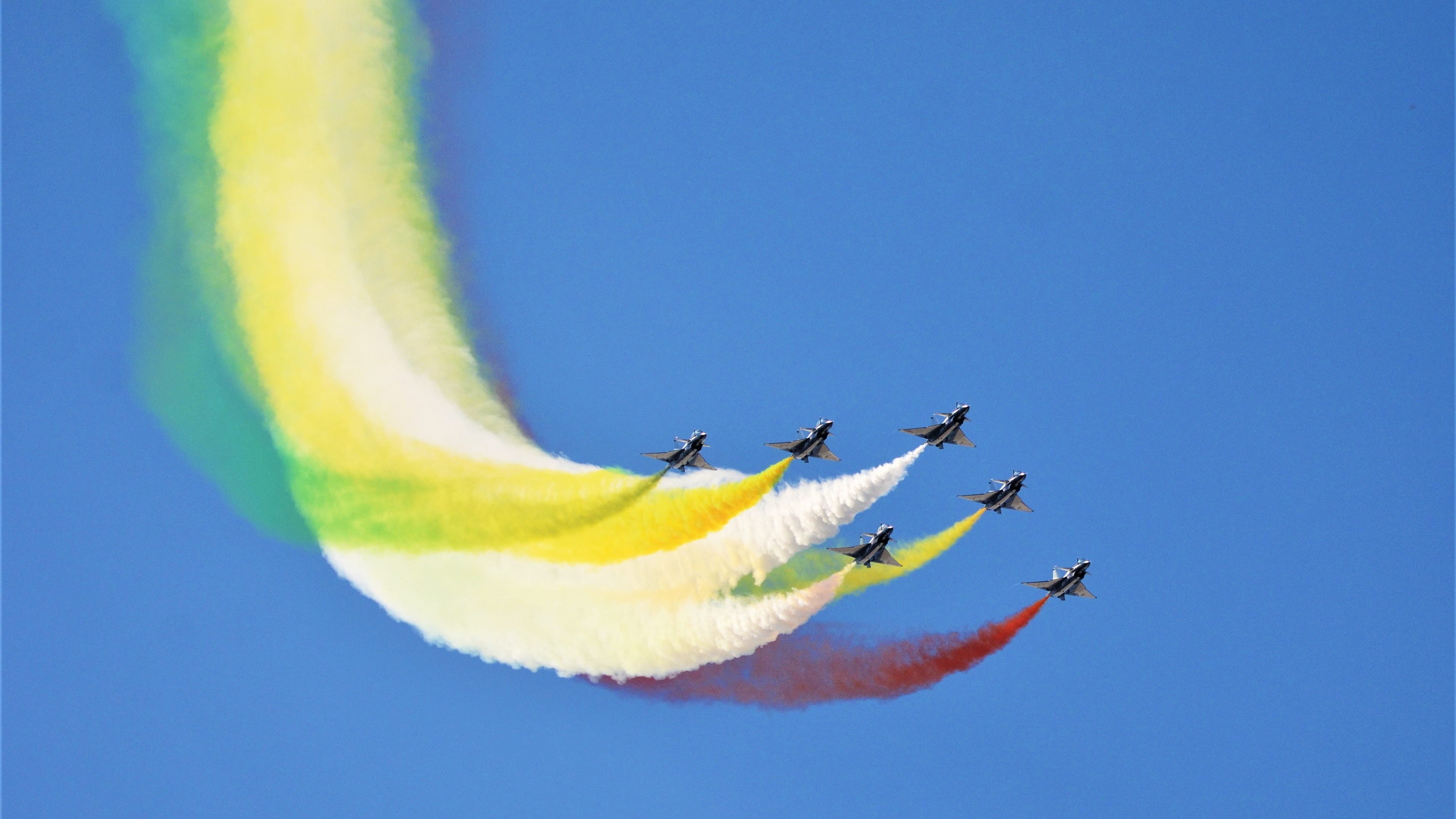 爱游戏体验-《CS_GO全明星对决，现场氛围火热！》，csgo全明星纪念品